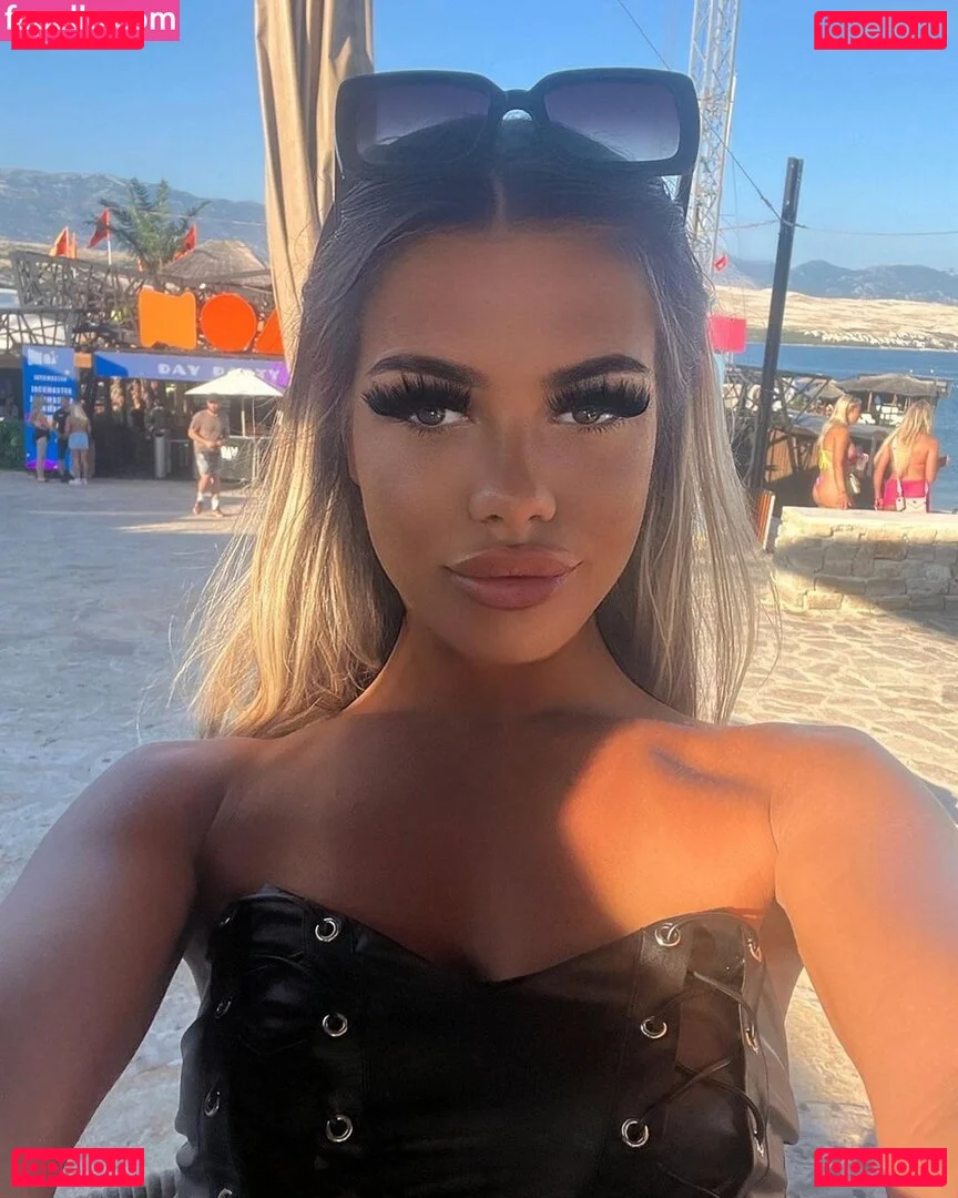 Melanie Collett Onlyfans Photo Gallery 