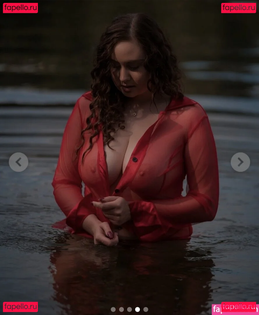 Celina Grimm Onlyfans Photo Gallery 