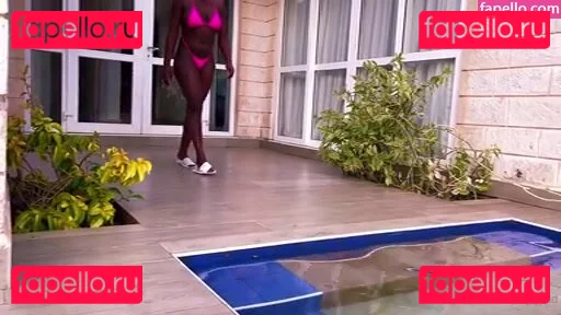 Bikini Princess Onlyfans Photo Gallery 