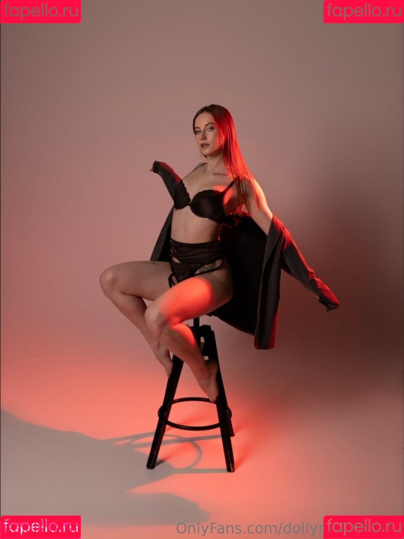 dollynextdoor Onlyfans Photo Gallery 