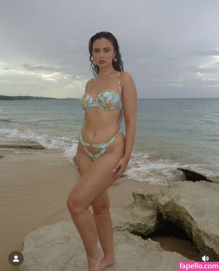 Sabrina Claudio Onlyfans Photo Gallery 