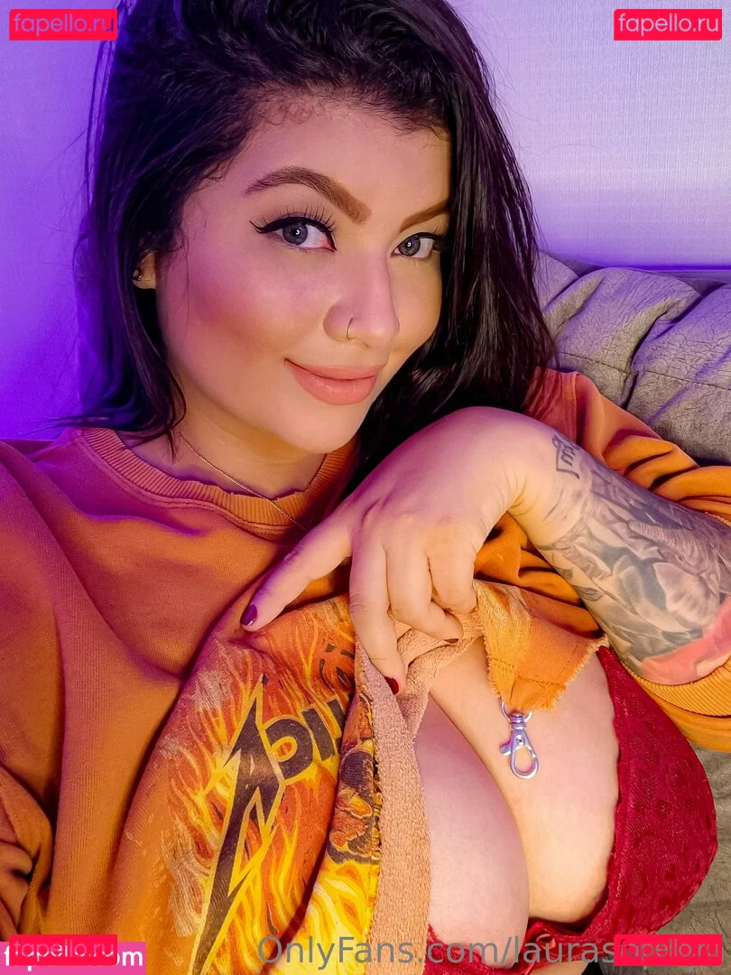 laurasophya Onlyfans Photo Gallery 