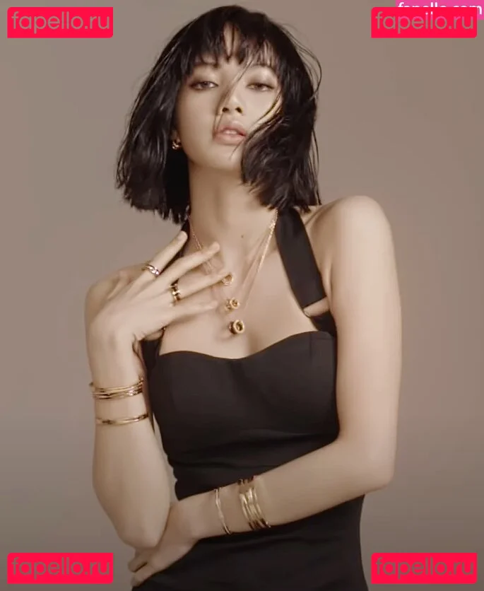 Lalisa Manobal Onlyfans Photo Gallery 