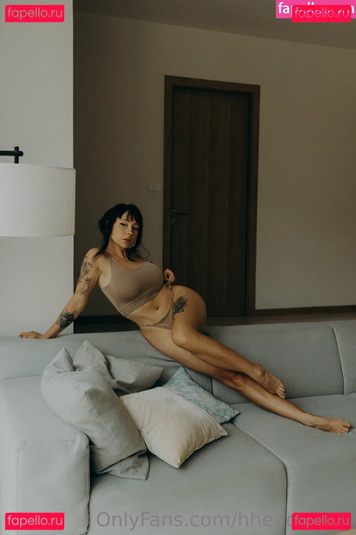 Headshot Onlyfans Photo Gallery 