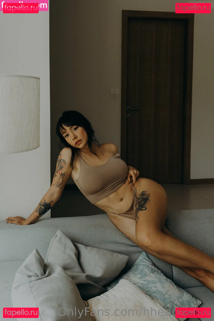 Headshot Onlyfans Photo Gallery 