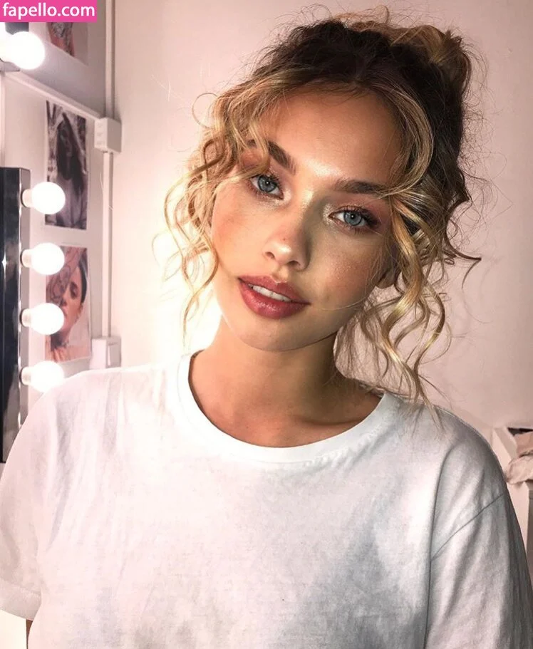 Hanna Edwinson Onlyfans Photo Gallery 