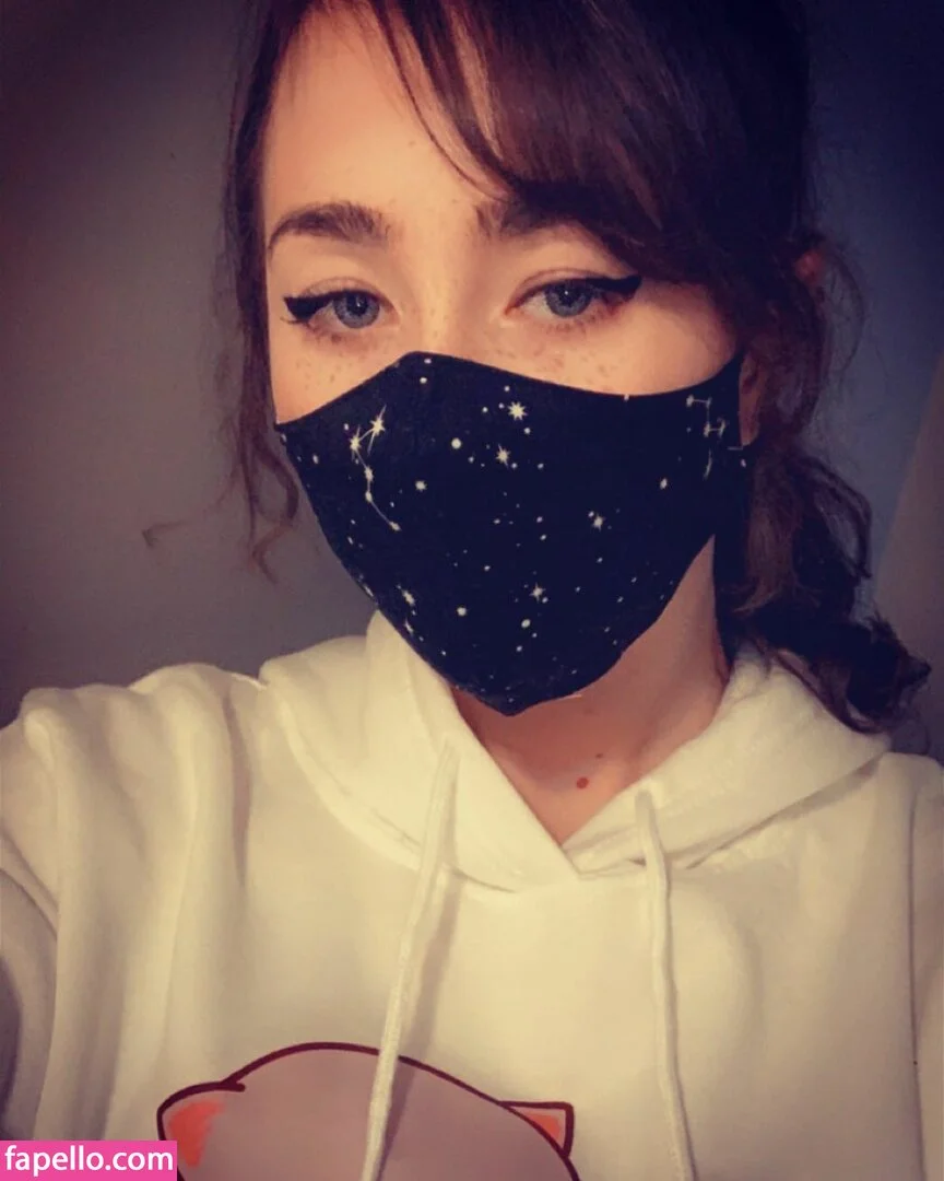 veinnavtuber Onlyfans Photo Gallery 