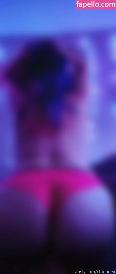 xthebeex Onlyfans Photo Gallery 