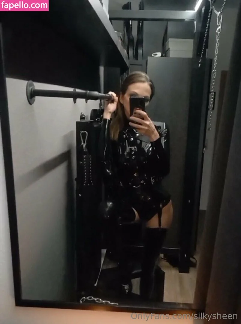 silkysheen Onlyfans Photo Gallery 