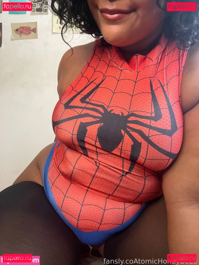 AtomicHoneyBee Onlyfans Photo Gallery 