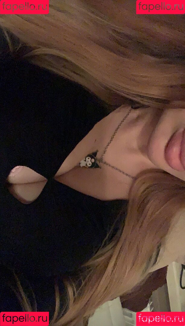 linakaneki Onlyfans Photo Gallery 