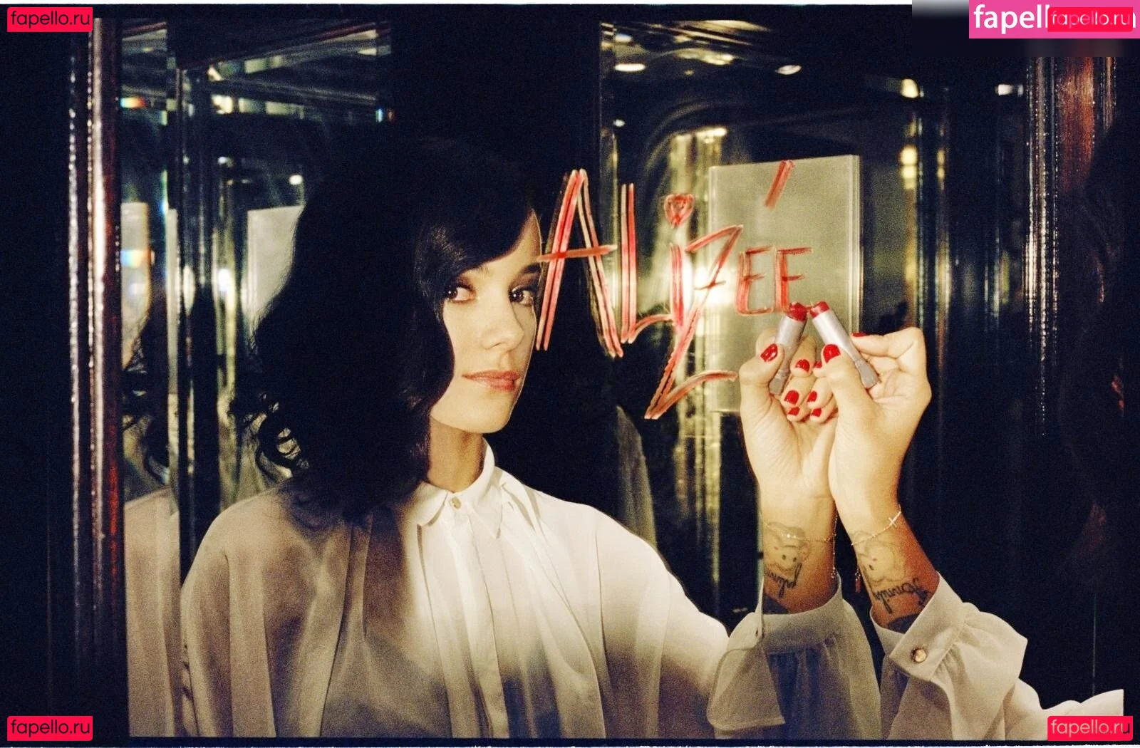 Alizée Lyonnet Onlyfans Photo Gallery 