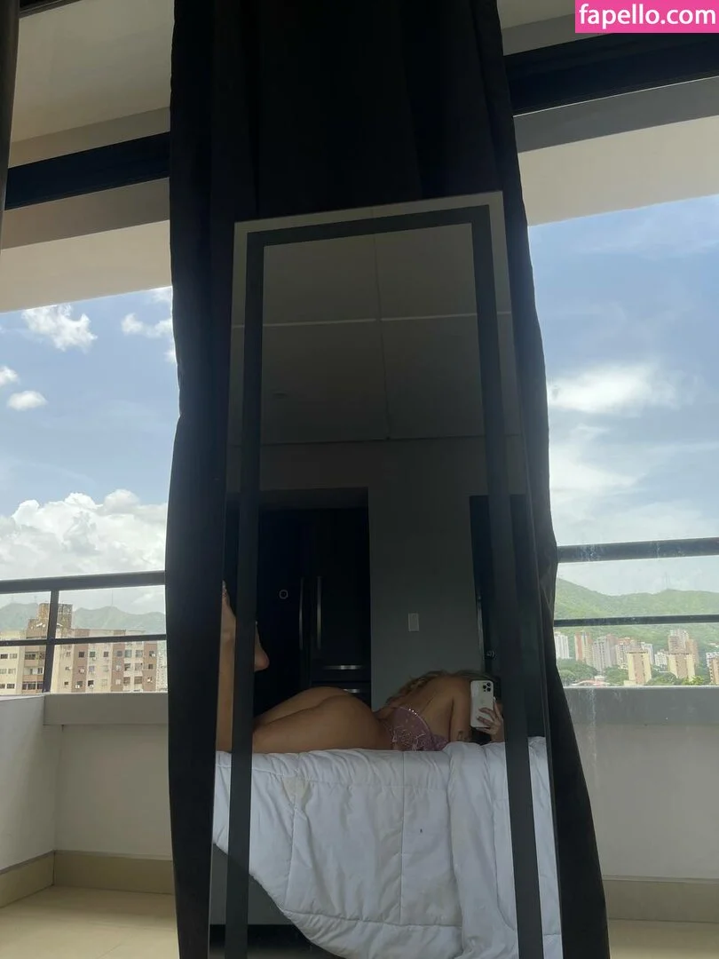 susytowers Onlyfans Photo Gallery 