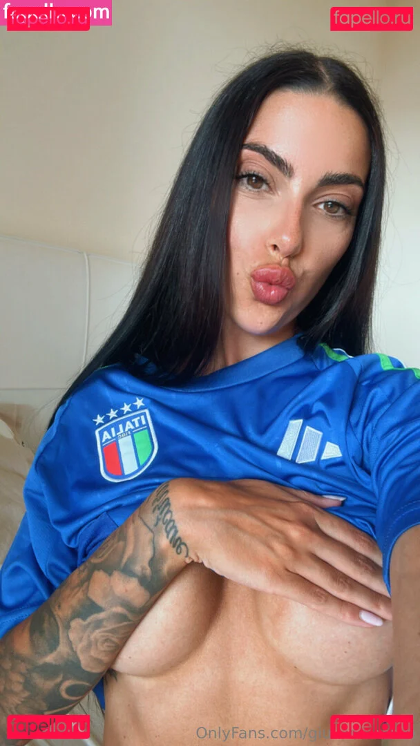 giuliascarozza Onlyfans Photo Gallery 