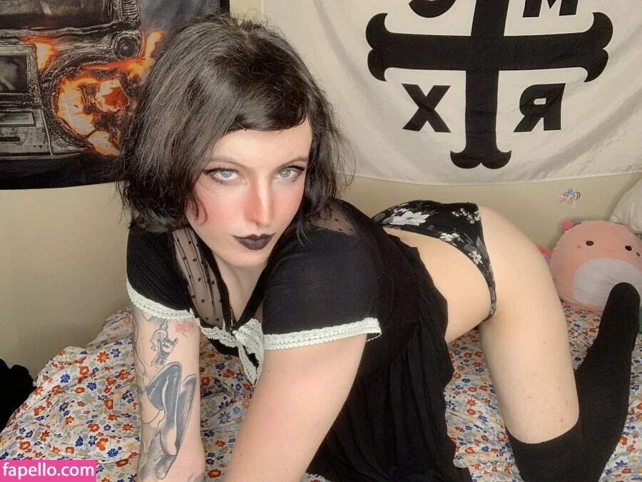 littledeadfairy Onlyfans Photo Gallery 