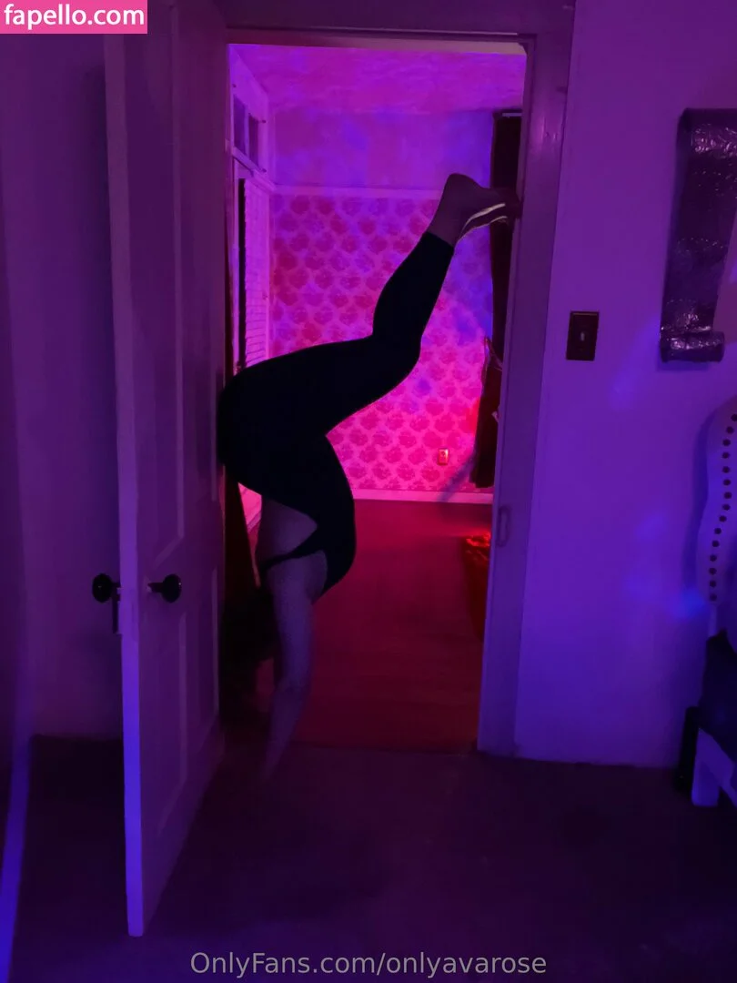 onlyavarose Onlyfans Photo Gallery 