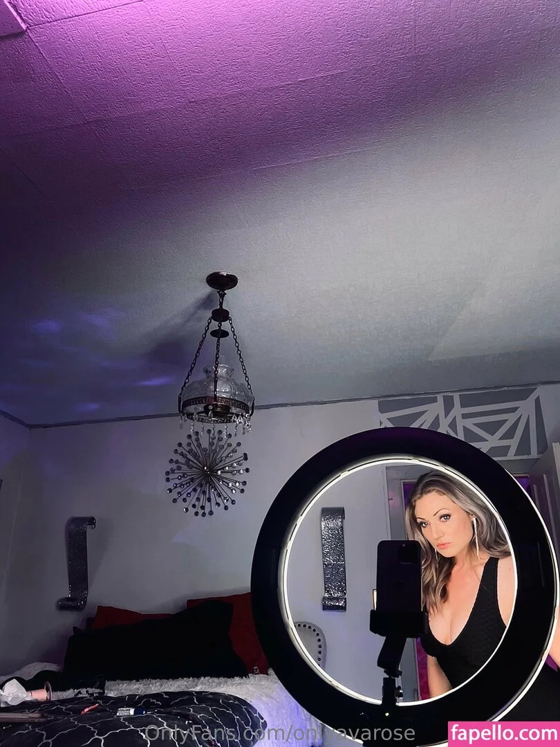 onlyavarose Onlyfans Photo Gallery 
