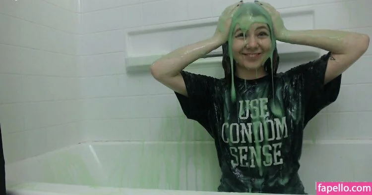 saadlilthot Onlyfans Photo Gallery 