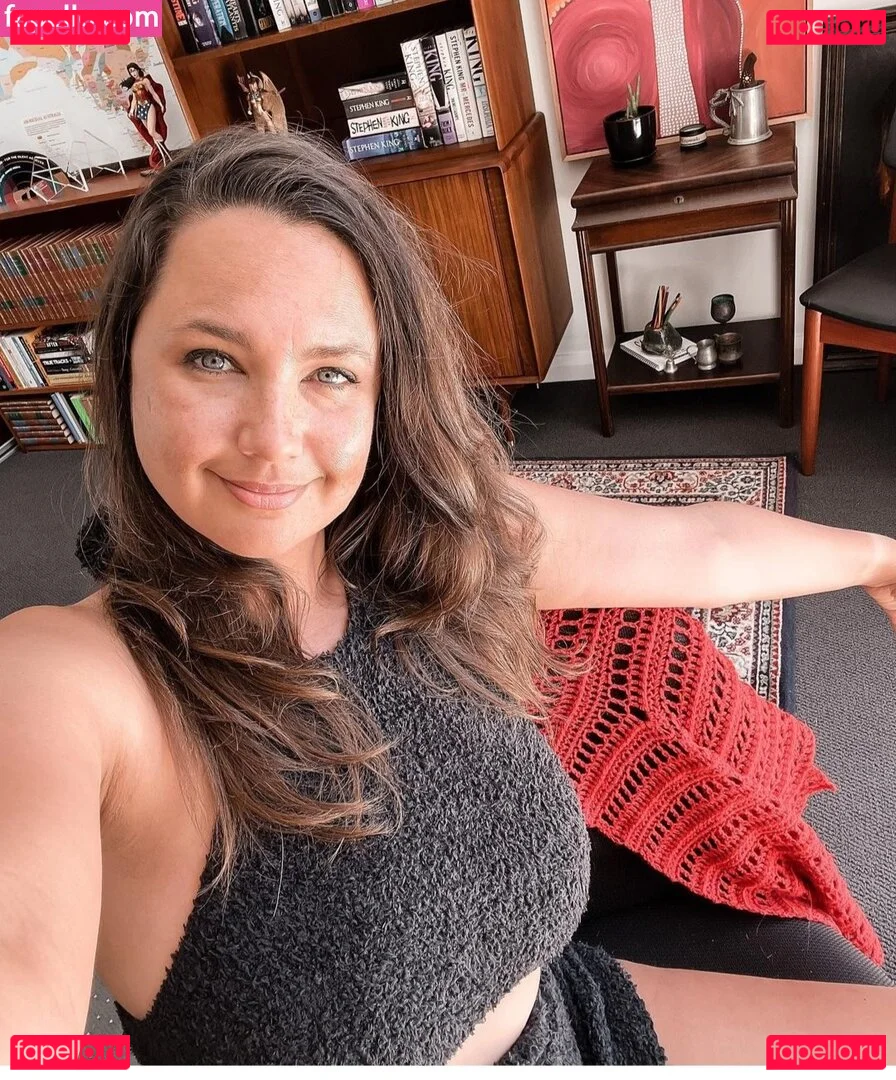 Rae Johnston Onlyfans Photo Gallery 