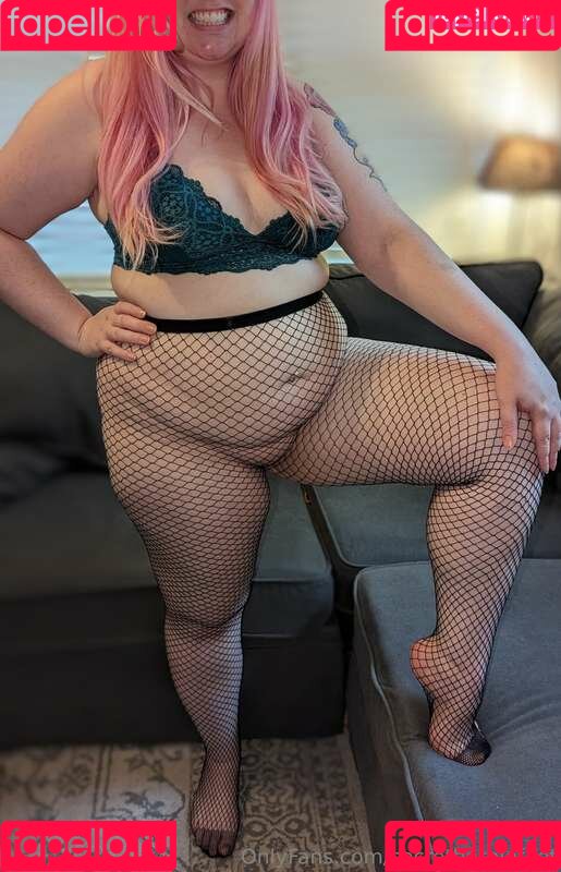 Mikayla Secrets Onlyfans Photo Gallery 