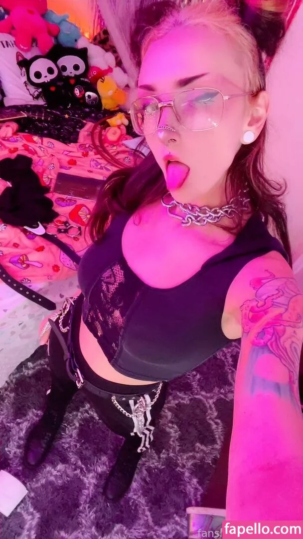 chickfox Onlyfans Photo Gallery 