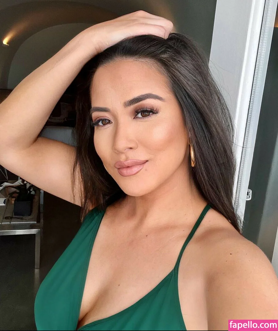 Frances Wang Onlyfans Photo Gallery 