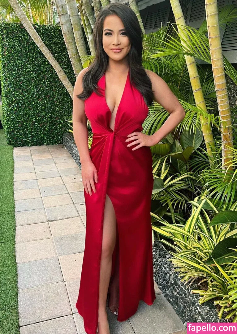 Frances Wang Onlyfans Photo Gallery 