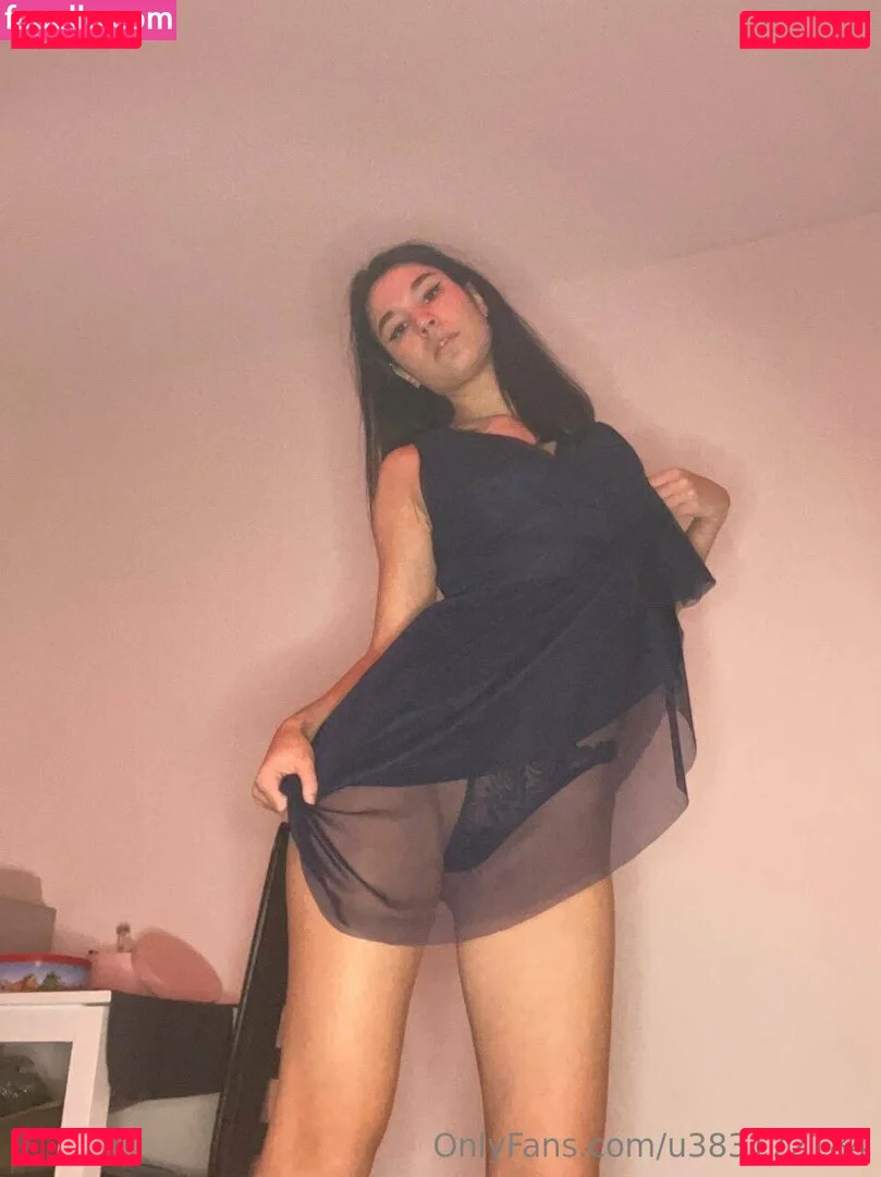 virginallison Onlyfans Photo Gallery 