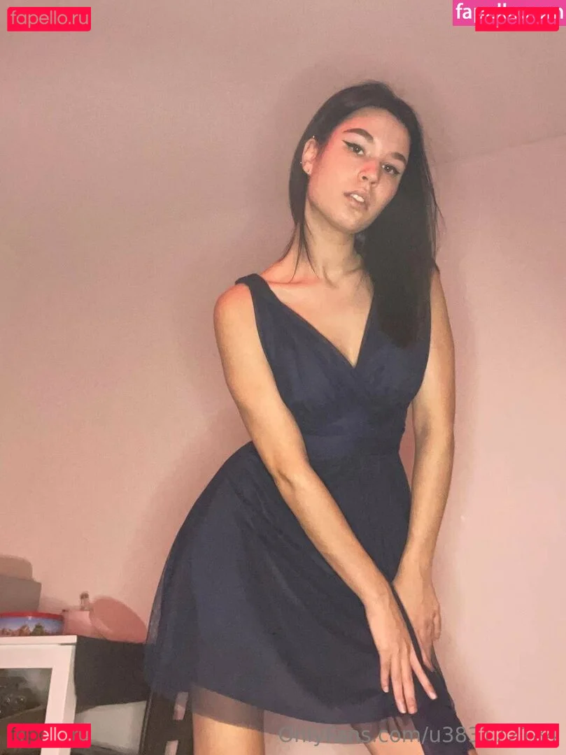 virginallison Onlyfans Photo Gallery 