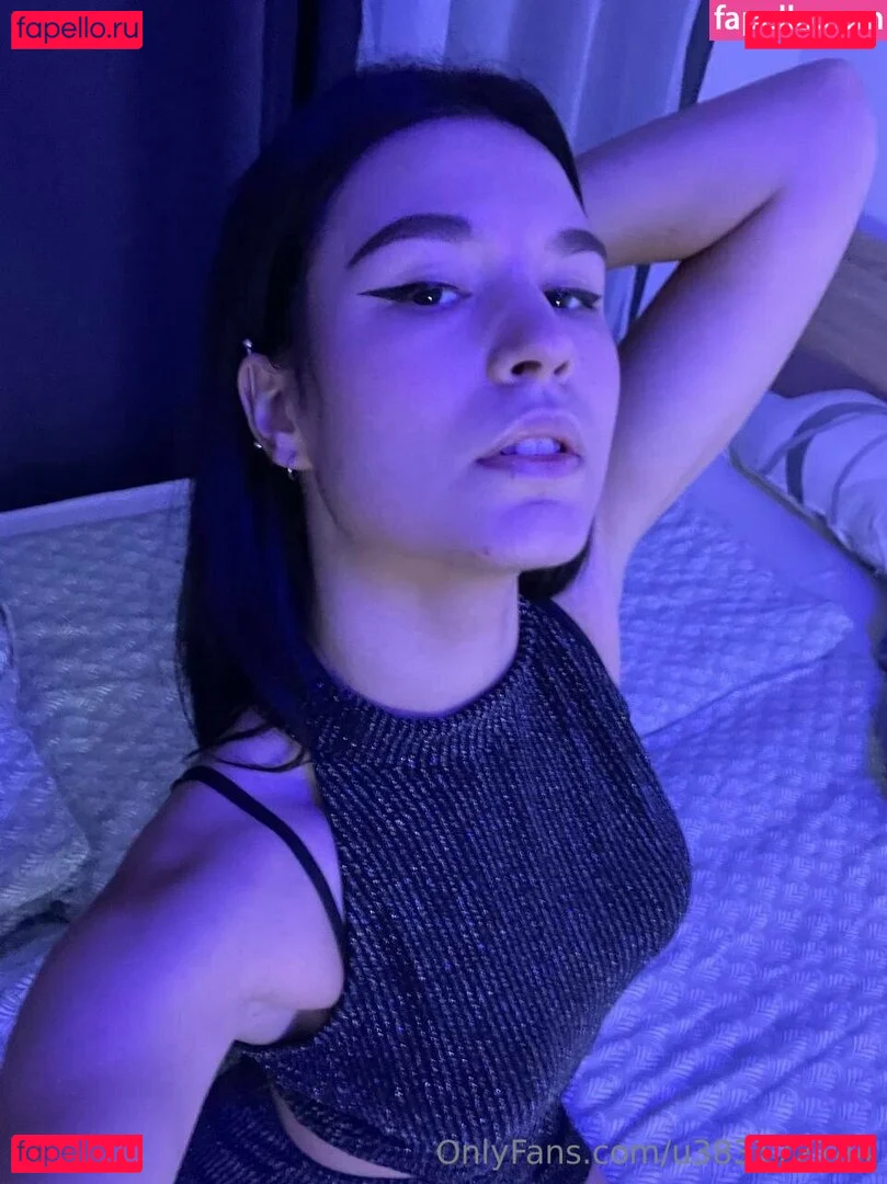 virginallison Onlyfans Photo Gallery 