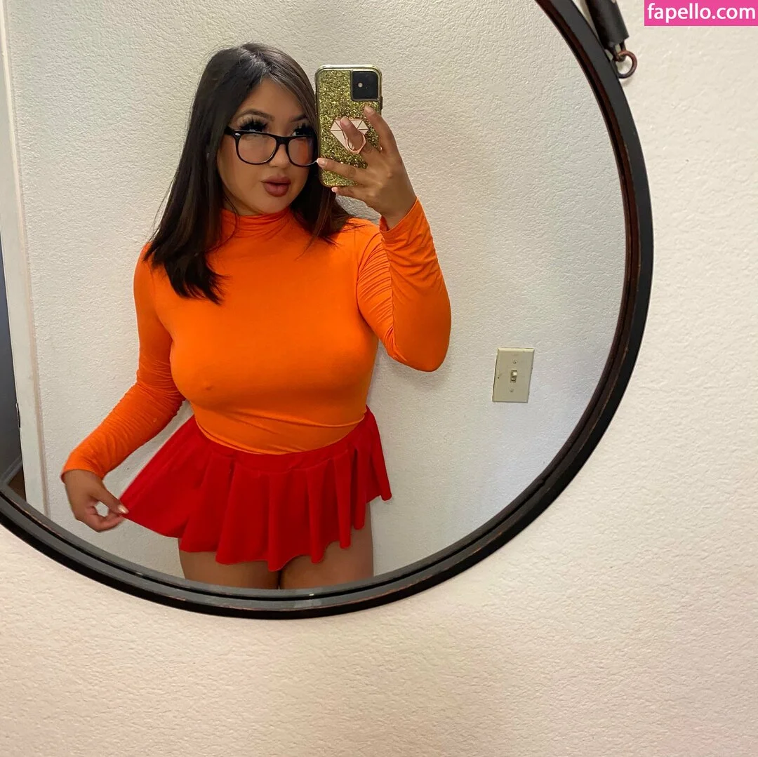 LanaK Onlyfans Photo Gallery 