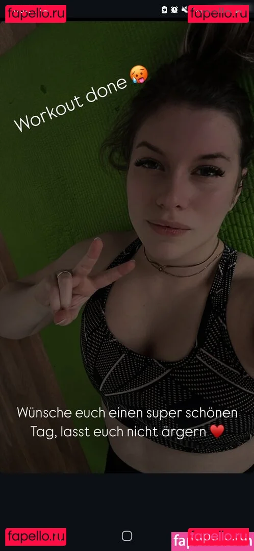 FormulaLena Onlyfans Photo Gallery 