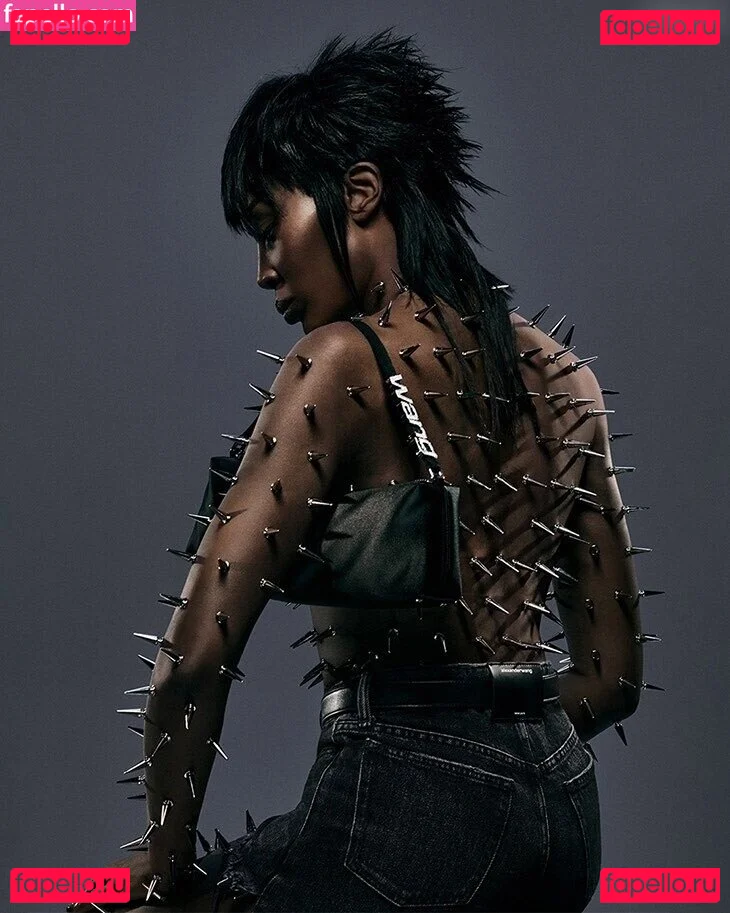 Naomi Campbell Onlyfans Photo Gallery 