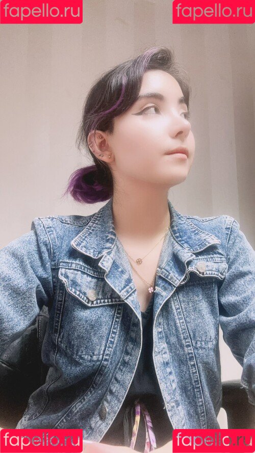 Julyjinku Onlyfans Photo Gallery 