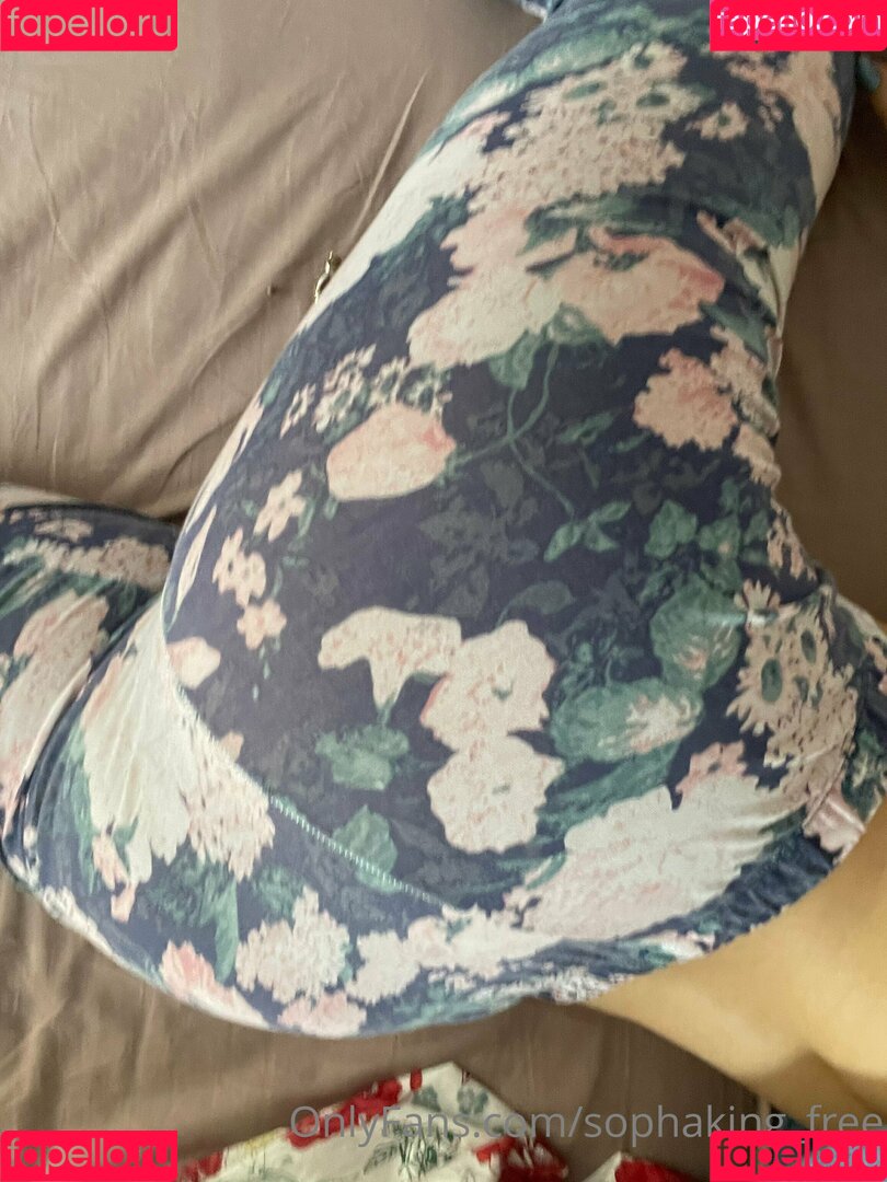 sophakingwet Onlyfans Photo Gallery 