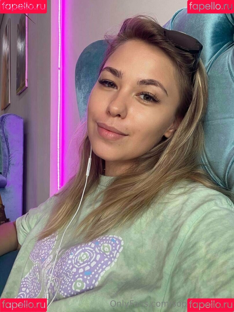 sophakingwet Onlyfans Photo Gallery 