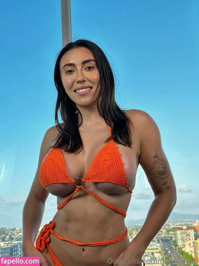 giaveefree Onlyfans Photo Gallery 