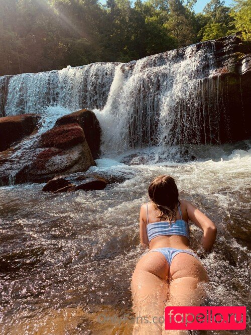 DakotaDivilla Onlyfans Photo Gallery 