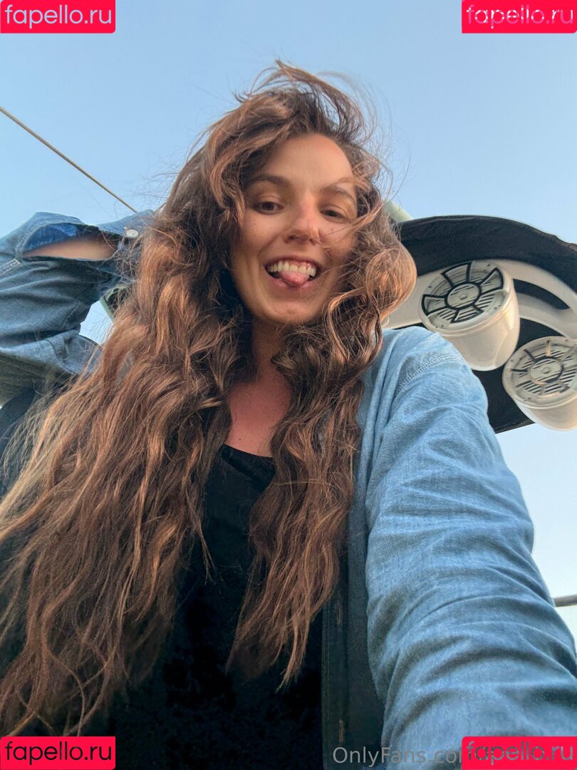 ana_bird Onlyfans Photo Gallery 