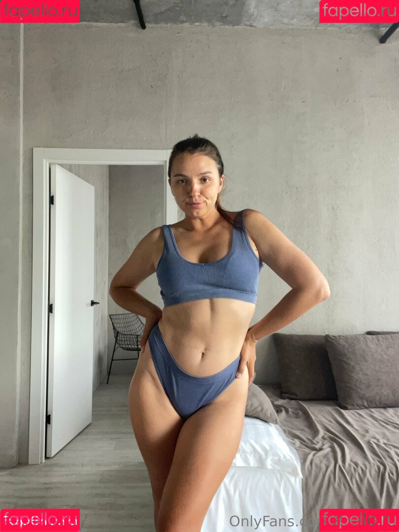 ana_bird Onlyfans Photo Gallery 