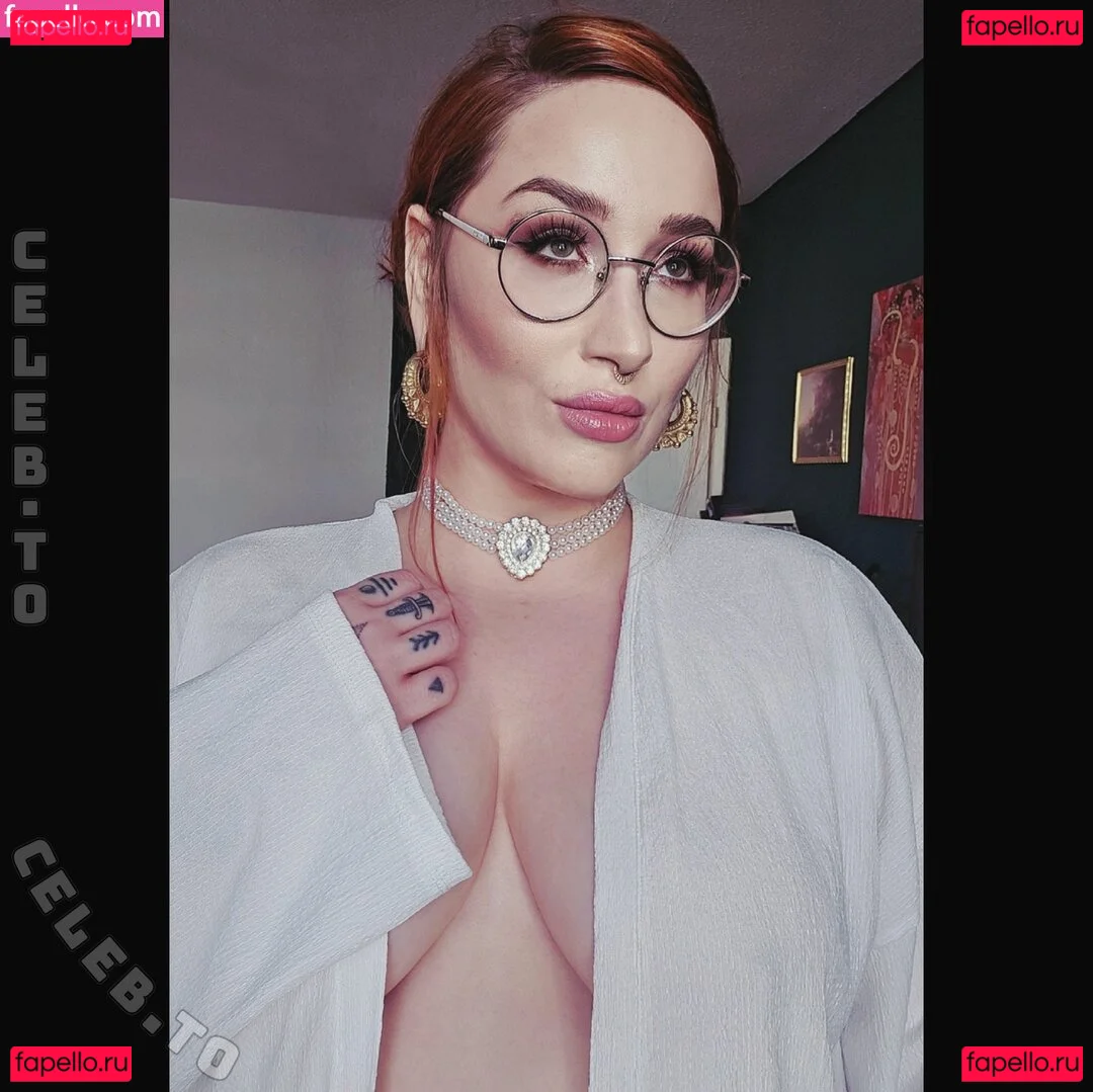 Frau Kopf Onlyfans Photo Gallery 