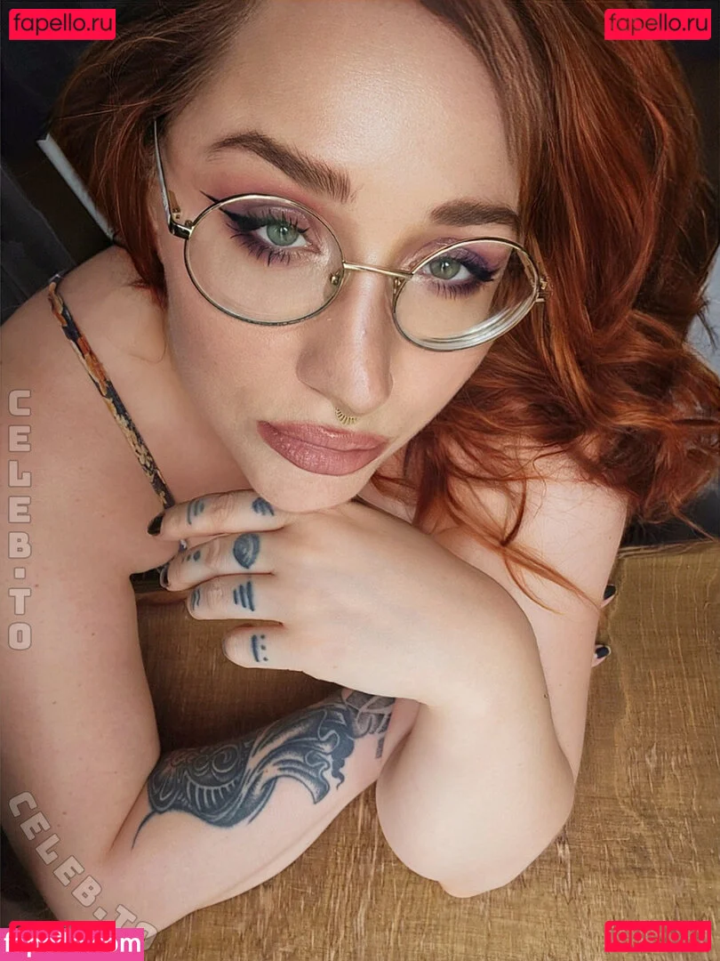 Frau Kopf Onlyfans Photo Gallery 