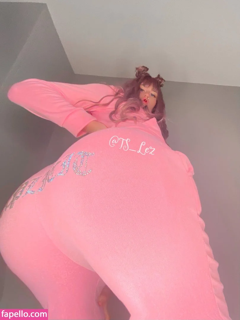 Leslie Onlyfans Photo Gallery 