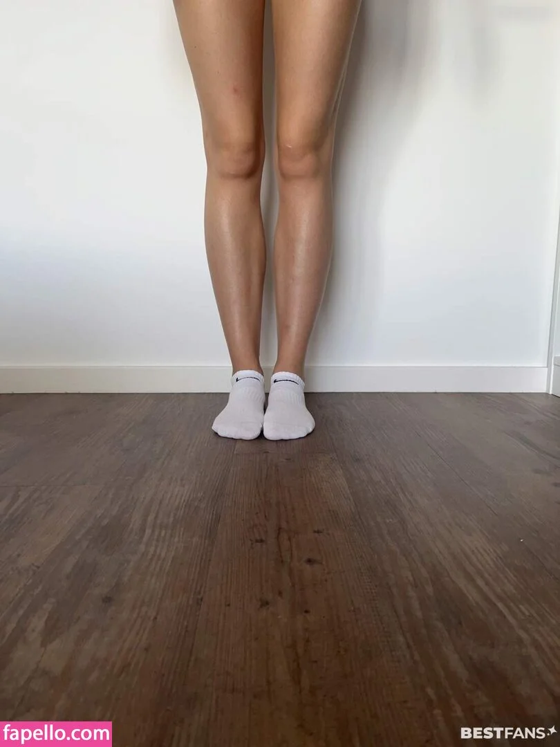 LisaSize39 Onlyfans Photo Gallery 