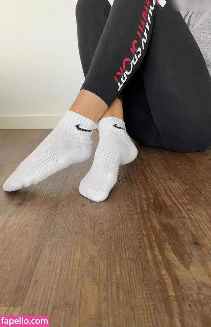 LisaSize39 Onlyfans Photo Gallery 