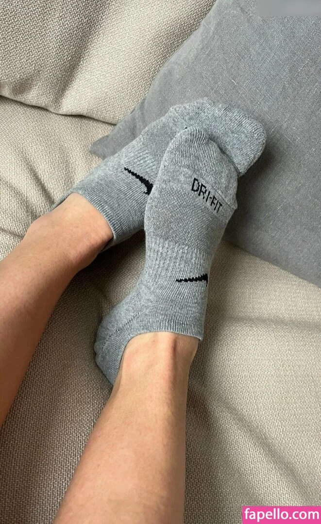 LisaSize39 Onlyfans Photo Gallery 