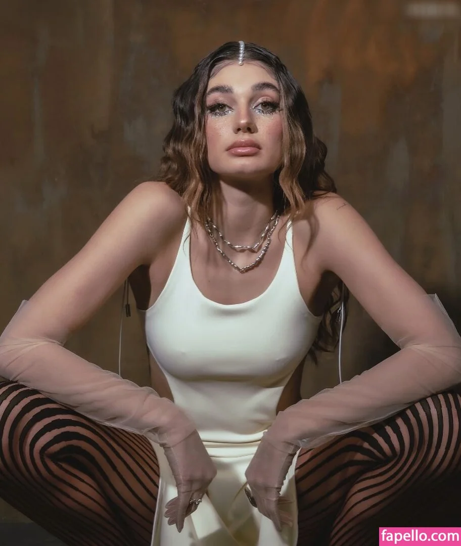 Sarah Posch Onlyfans Photo Gallery 