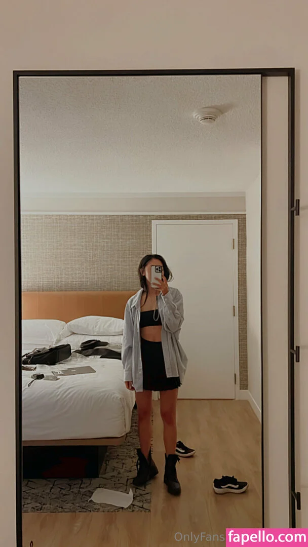 banhmibailee Onlyfans Photo Gallery 