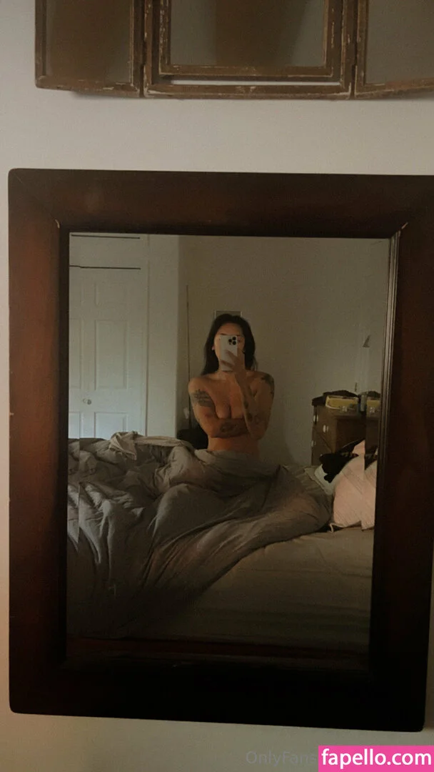 banhmibailee Onlyfans Photo Gallery 