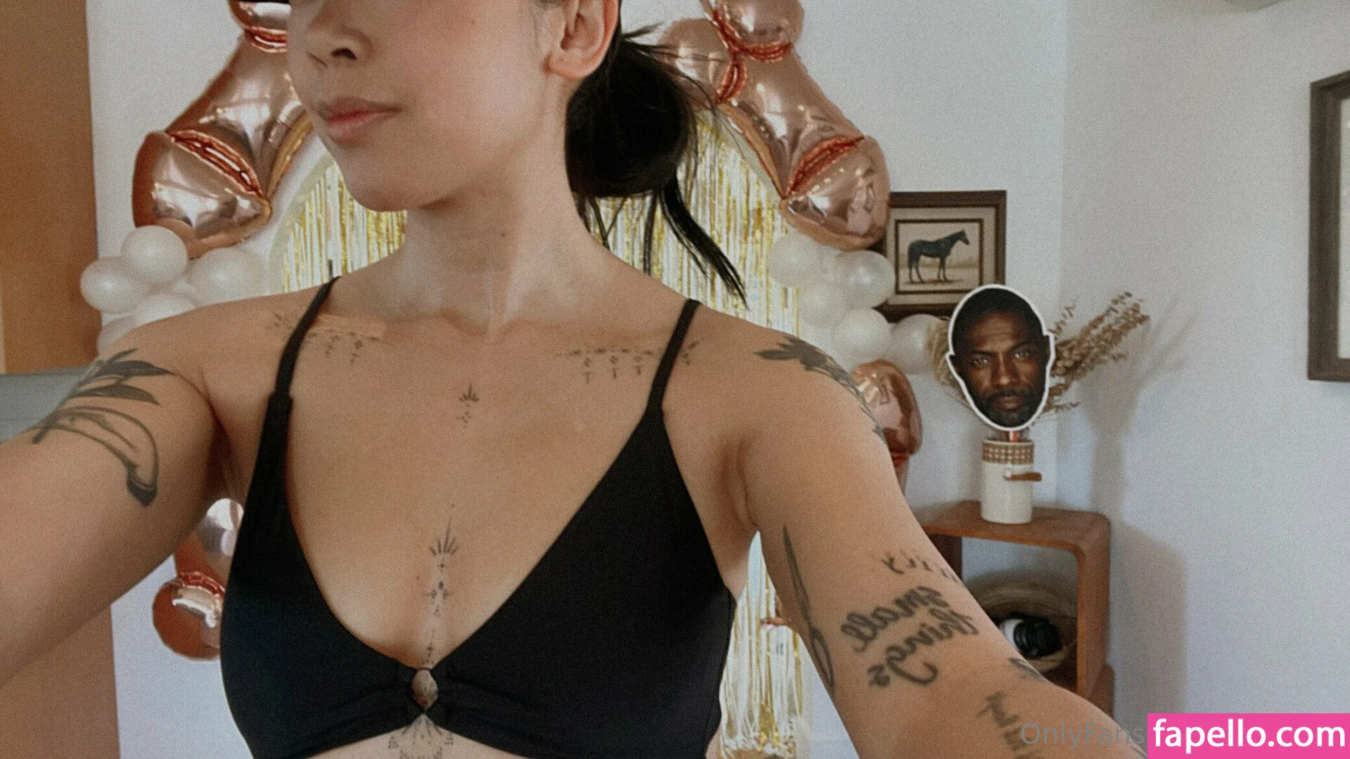 banhmibailee Onlyfans Photo Gallery 